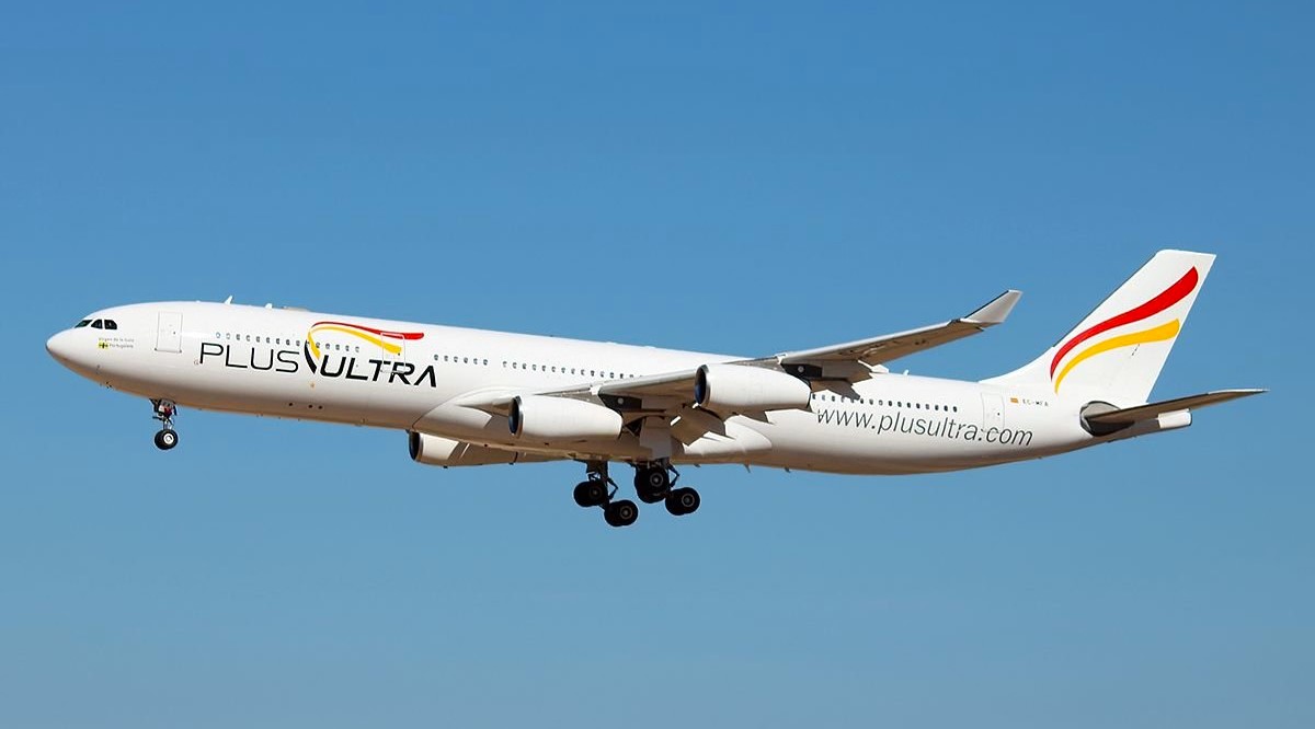 Spanish company Plus Ultra suspends Madrid flight with Cubana de Aviación due to fears of US sanctions.